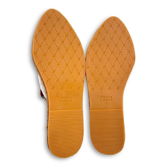 Silvia Cobos White Canvas Tasseled Slip on Sunrise Mules Sz 10 NEW - Picture 4 of 9